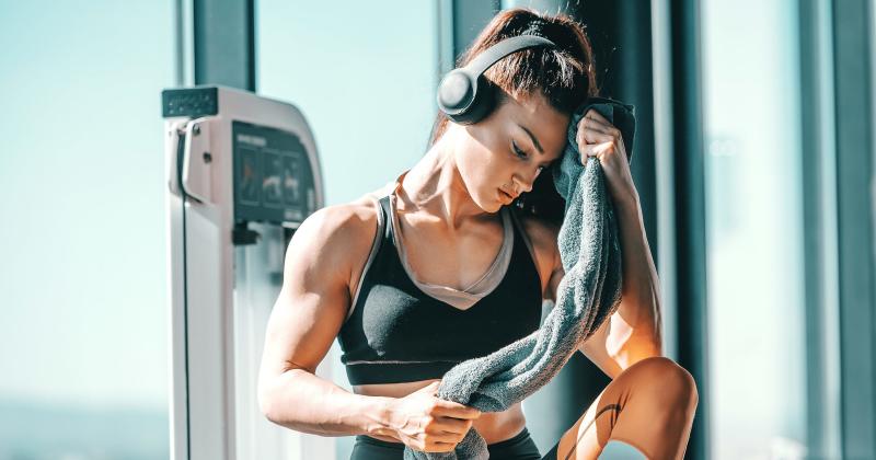 15 Workout Tank Tops Every Woman Needs For The Gym: Get Your Sweat On