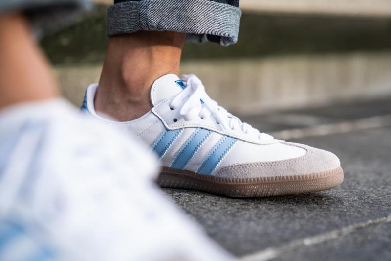 Are Adidas Sambas Better Than Nike For Indoor Soccer. Our 15 Key Features And Benefits Breakdown