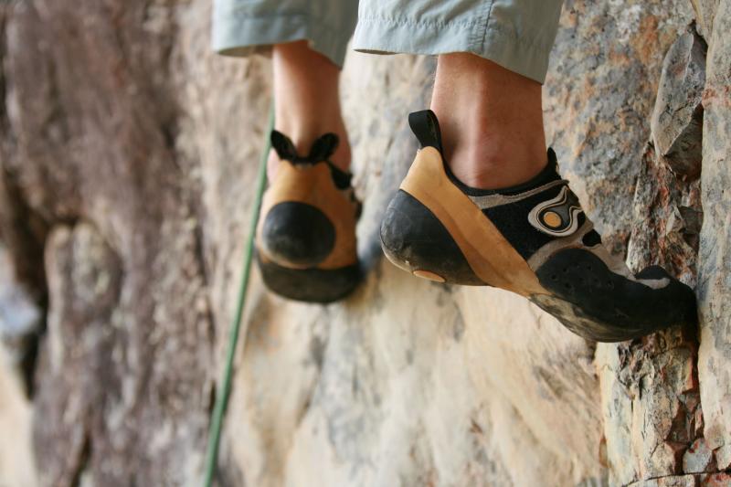 Are Ascent Shoes Made for Outdoorsy Twentysomethings: Why Young Adventurers are Obsessed with These Durable yet Stylish Kicks