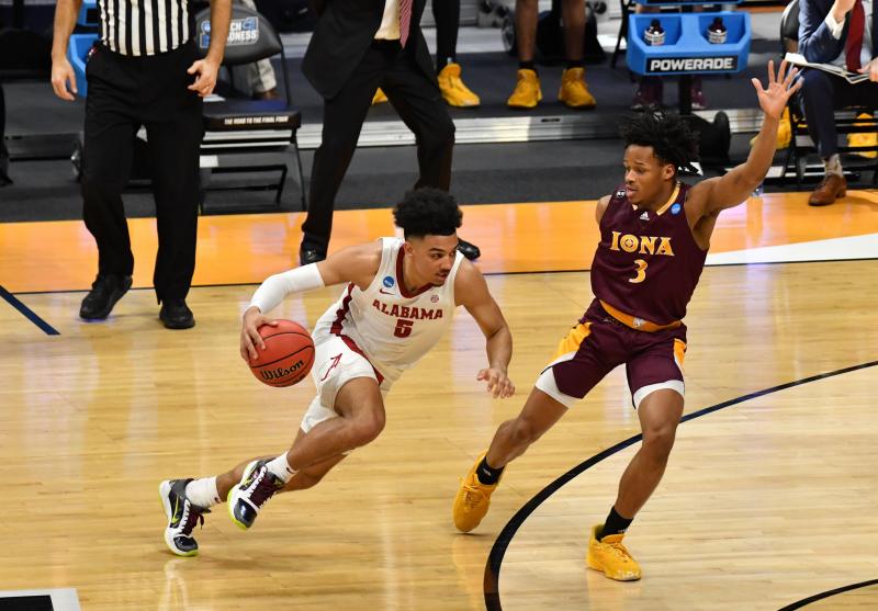 Are Basketball Knee Pads Really Necessary. 15 Ways They Improve Your Game