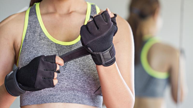 Are Bionic Gloves The Future Of Fitness: Discover The Benefits Of These Advanced Workout Gloves