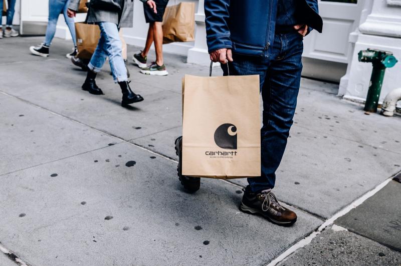 Are Carhartt Pocket Tees Worth the Money: 15 Reasons They’re a Wardrobe Staple