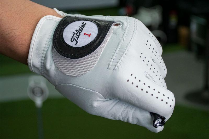 Are Elite Golf Gloves Like Footjoy