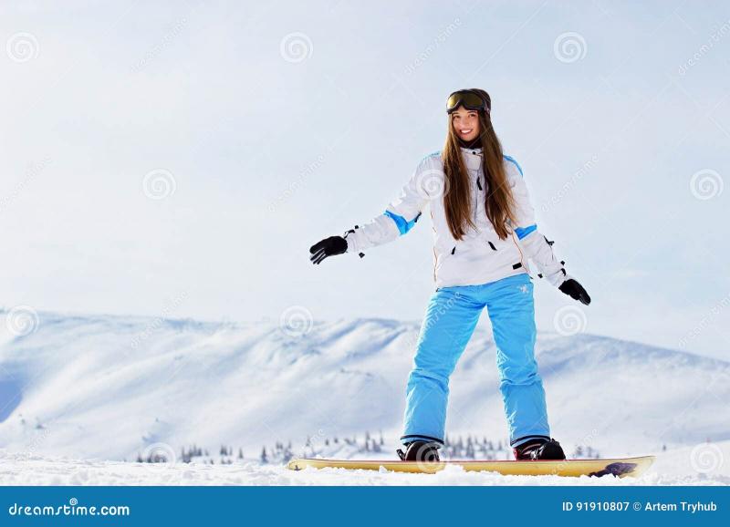 Are Gray Ski Pants the Perfect Winter Pair. How to Rock This Trend All Season