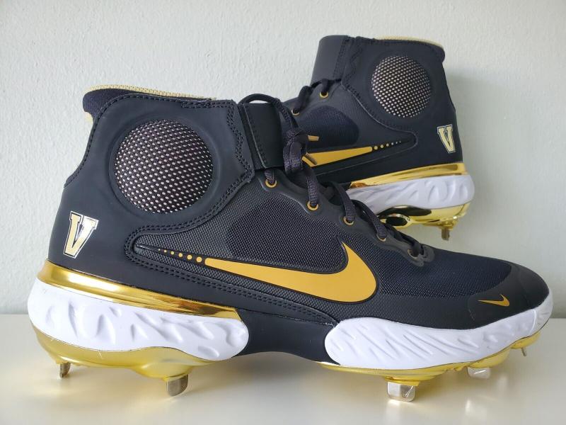 Are Huarache Molded Cleats The Best Baseball Cleats: Nike Alpha Huarache Elite Comparison