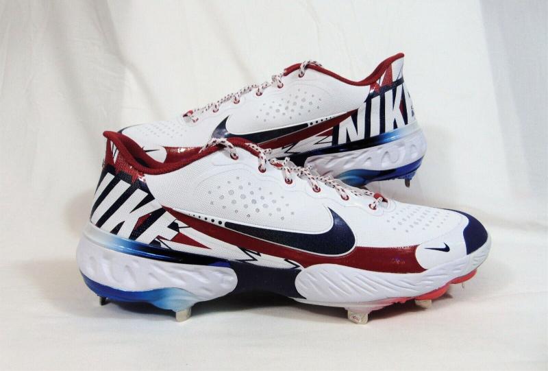 Are Huarache Molded Cleats The Best Baseball Cleats: Nike Alpha Huarache Elite Comparison