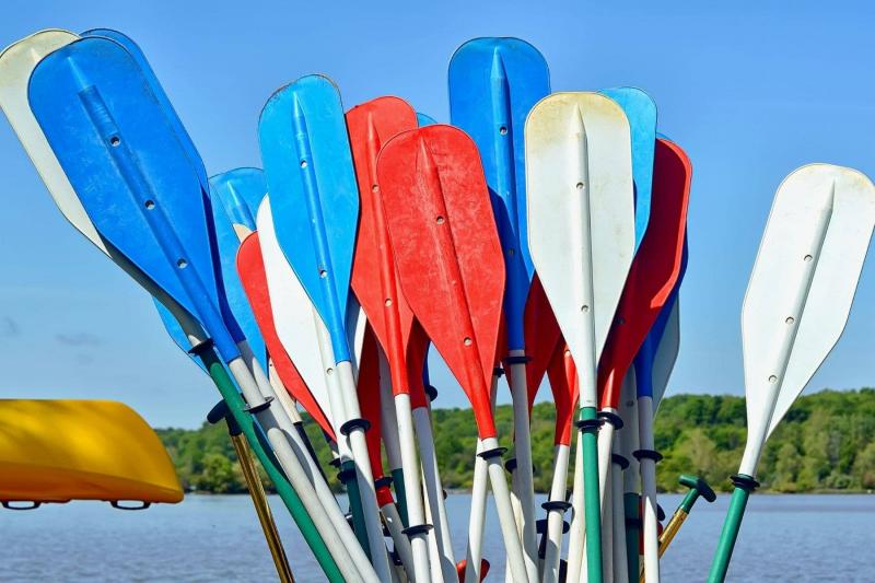 Are Kayaks Under 100 Lbs The Ultimate Beginner Kayaks. : Here