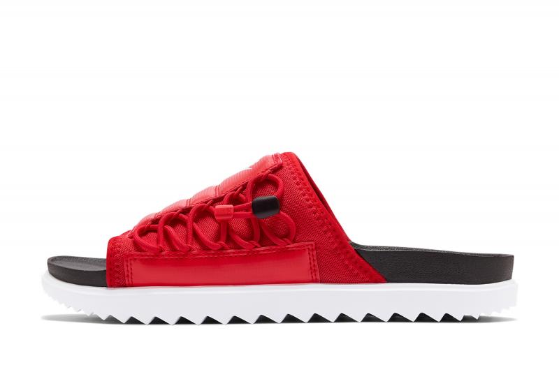 Are Nike Offcourt Slides the Most Stylish Men