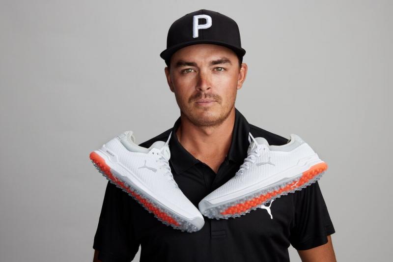 Are Proadapt Alphacat The Best Spikeless Golf Shoes. : The 15 Reasons Golfers Swear By Them
