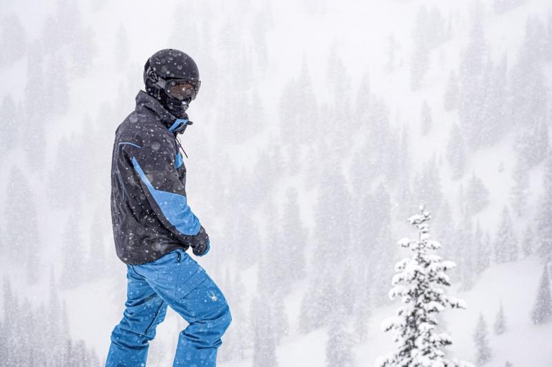 Are Purple Snow Pants the Coolest Gear: Need to Know Facts About the Purple Snow Gear Trend 2023