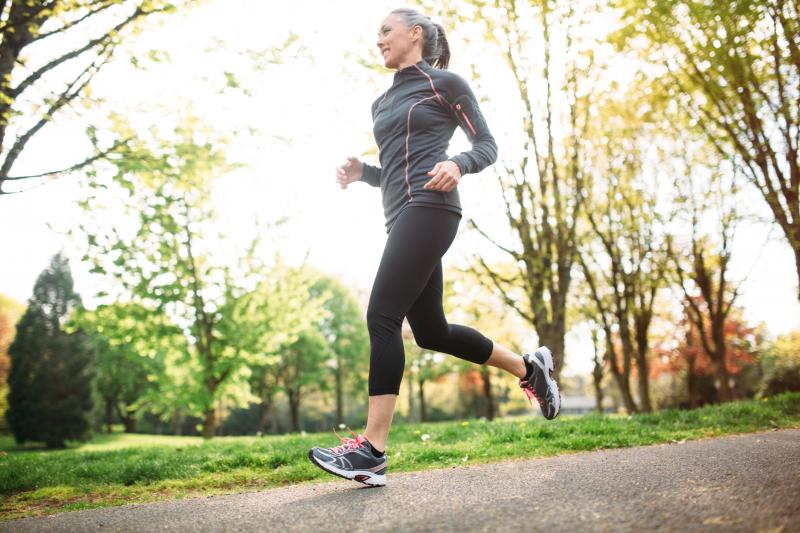 Are Summer Jogging Pants Right For You: Stay Cool & Comfortable While Enjoying the Great Outdoors