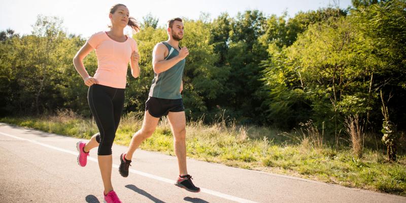 Are Summer Jogging Pants Right For You: Stay Cool & Comfortable While Enjoying the Great Outdoors