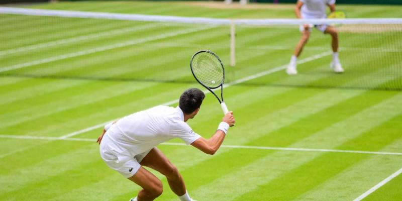 Are Tennis Outfits the Secret to Looking Sharp This Summer: How Tennis Apparel Can Boost Your Style