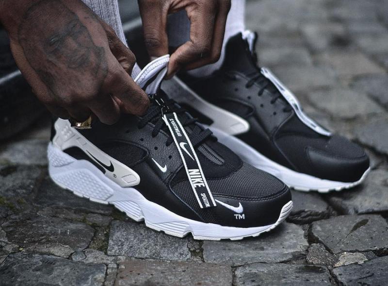 Are the Nike Huarache Pro & Alpha Huarache 8 Pro Worth it. Here