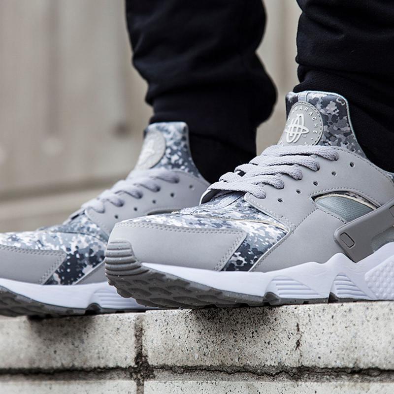 Are the Nike Huarache Pro & Alpha Huarache 8 Pro Worth it. Here
