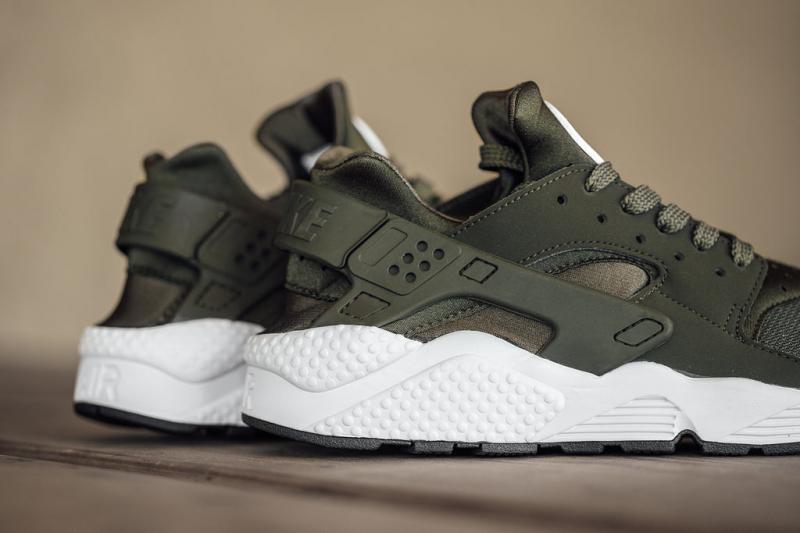 Are the Nike Huarache Pro & Alpha Huarache 8 Pro Worth it. Here