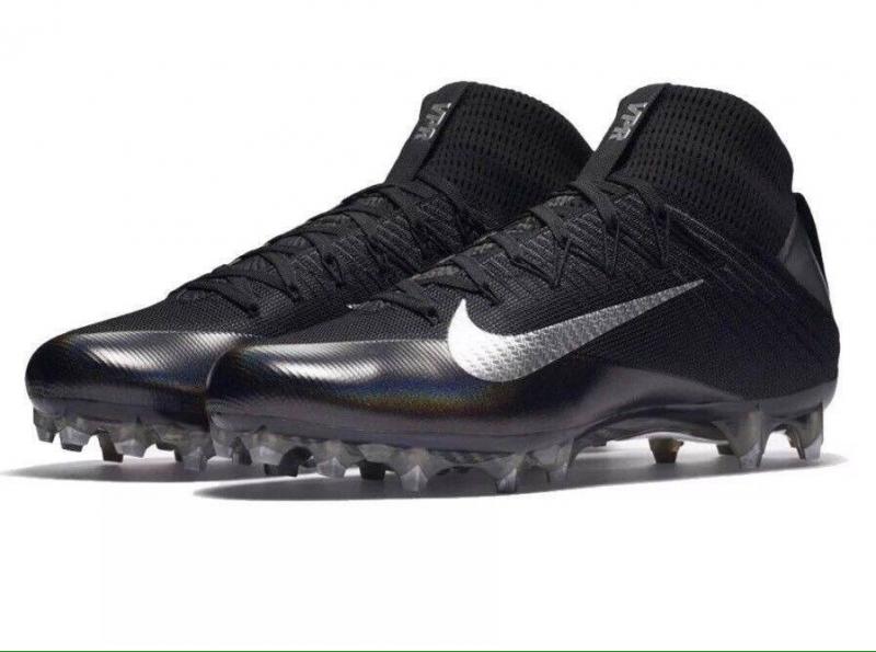 Are There Nike Wide Soccer Cleats Available: The Top 15  Cleats For Wide Feet
