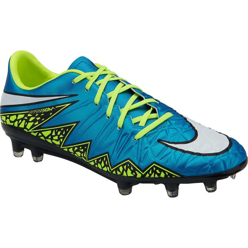 Are There Nike Wide Soccer Cleats Available: The Top 15  Cleats For Wide Feet