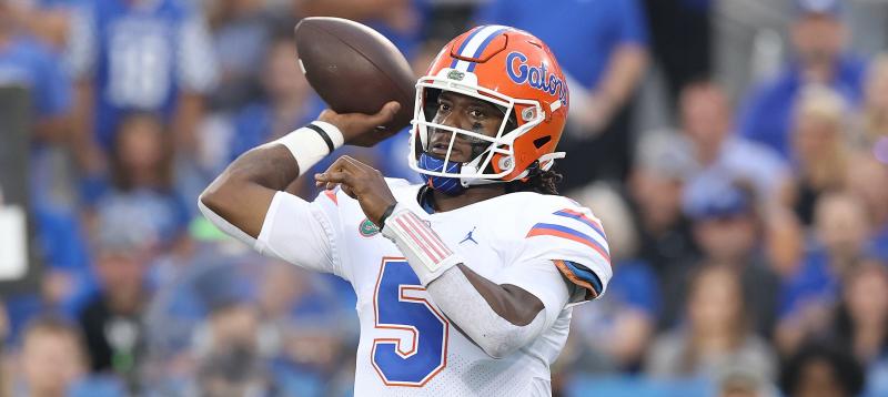 Are These the Best Gator Football Gloves: 15 Must-Have Features for Florida Fans
