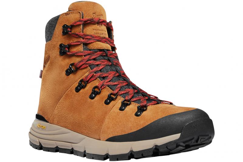 Are These the Best Insulated Hip Boots for Waterfowl Hunters: How to Stay Warm and Dry This Season