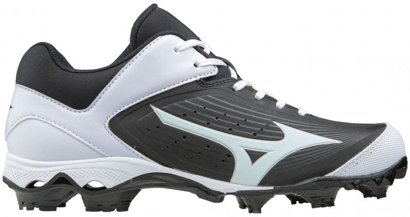 Are These the Best Mizuno Softball Cleats for Pitchers in 2023. Discover the Top Pitching Cleats