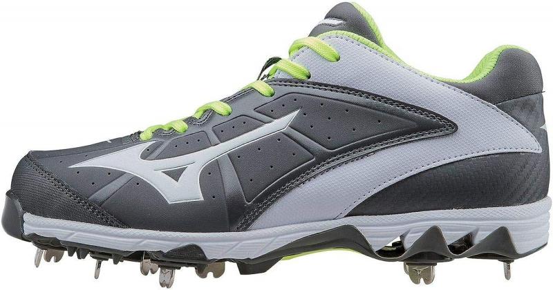 Are These the Best Mizuno Softball Cleats for Pitchers in 2023. Discover the Top Pitching Cleats
