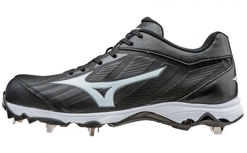 Are These the Best Mizuno Softball Cleats for Pitchers in 2023. Discover the Top Pitching Cleats