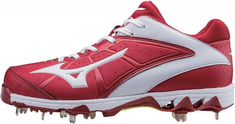 Are These the Best Mizuno Softball Cleats for Pitchers in 2023. Discover the Top Pitching Cleats