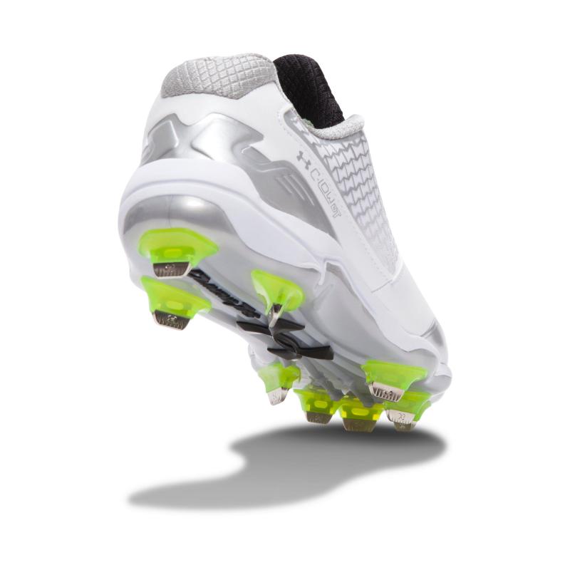 Are These The Best Molded Cleats for Fastpitch Softball in 2023