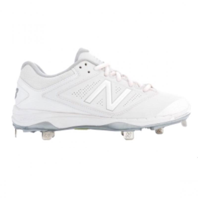 Are These The Best Molded Cleats for Fastpitch Softball in 2023