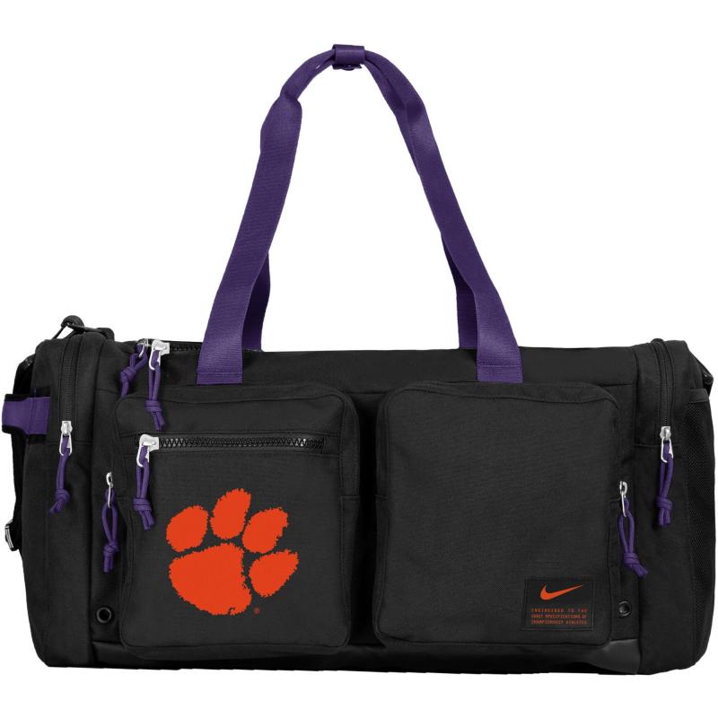 Are These the Best Nike Duffel Bags to Take to the Gym. The 15-Point Buyer
