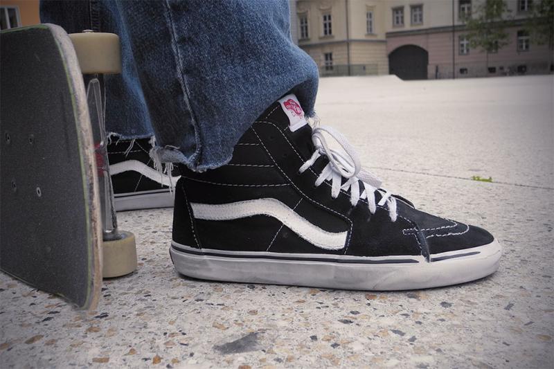 Are These The Best Skate Shoes for Winter 2023: Vans Sk8 Hi MTE 2.0 Review