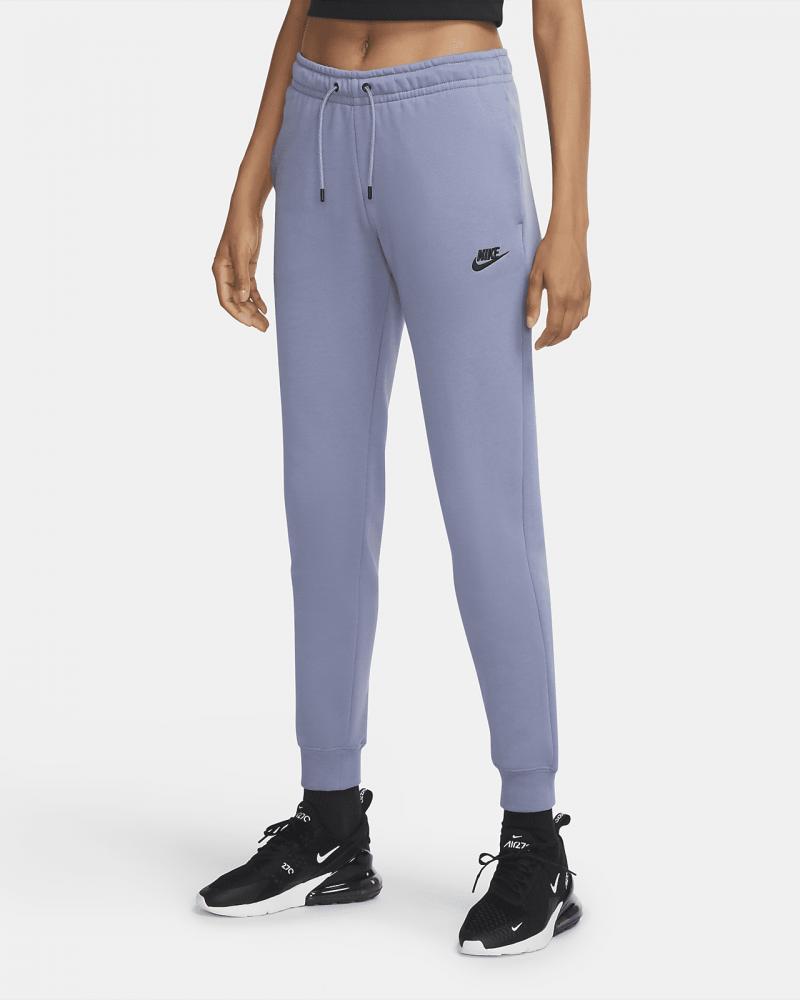 Are These The Coziest Nike Sweatpants For Women