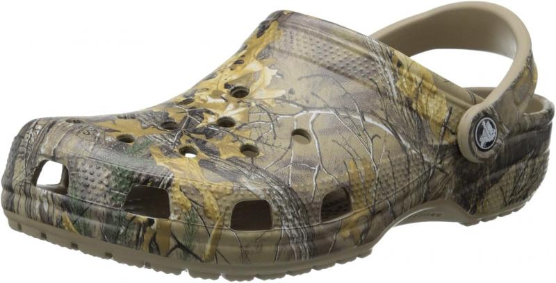 Are These The Perfect Clogs For Fall: Why Crocs Classic Camo Clogs Are An Amazing Shoe Choice This Season