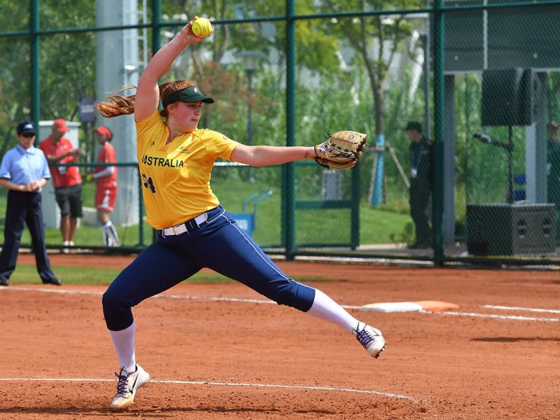 Are White Softball Pants Effective for Sports: Boost Performance With the Right Pair