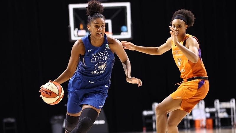 Are WNBA Player Shoes Different from Men