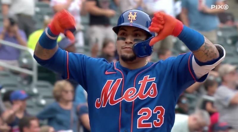 Are You Ready For Beach Season With Your Mets Gear This Year. 7 Must-Have Items For Mets Fans