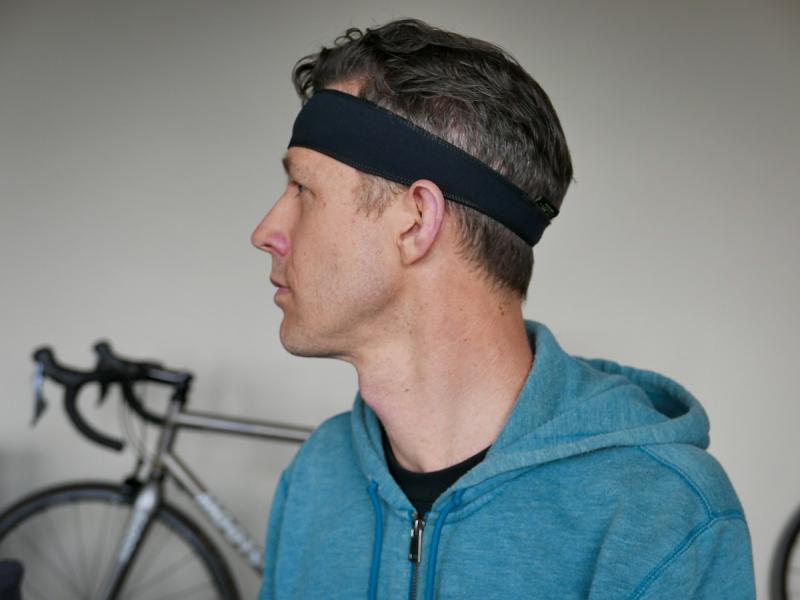 Are You Struggling to Find Headbands That Fit: Discover the 15 Best Headbands for Large Heads