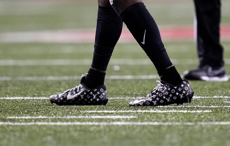 Are Your Feet Crammed in Your Lacrosse Cleats. : Discover How Mission Performance Socks Can Transform Your Game