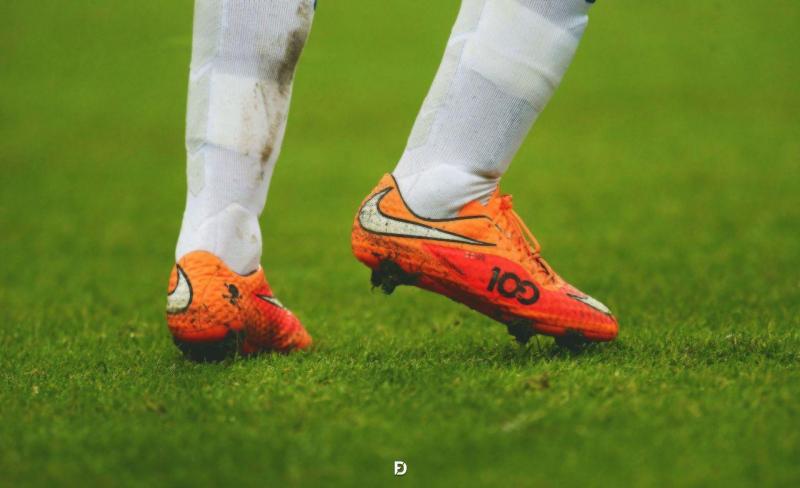 Are Your Soccer Cleats Worn Out: Grab a Pair of These New Grey Soccer Cleats