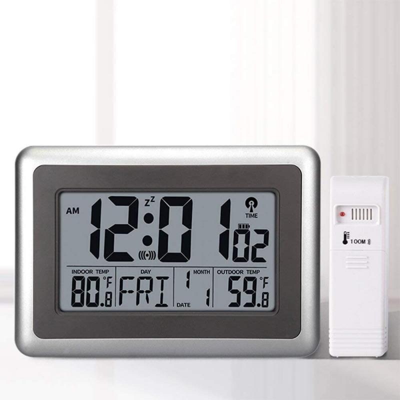Atomic Wall Clocks With Temp & Humidity: Discover the Top Features You Should Look For