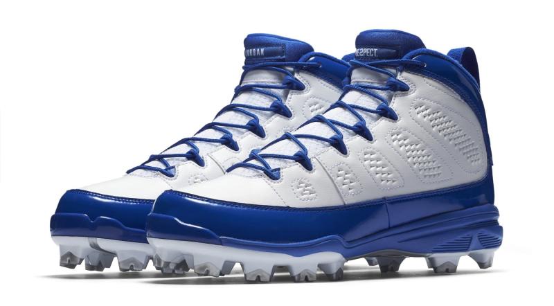 Best Blue Cleats For Baseball in 2023: 15 Tips to Find Sky & Royal Blue Shoes For The Field