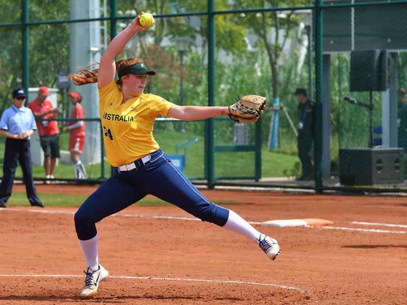 Best Colored Eye Black for Softball in 2023: 15 Striking Options to Stand Out on The Field