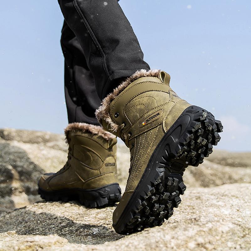 Best High Top Hiking Boots For Men This Year