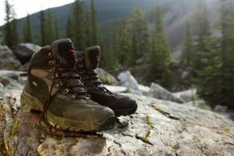 Best High Top Hiking Boots For Men This Year