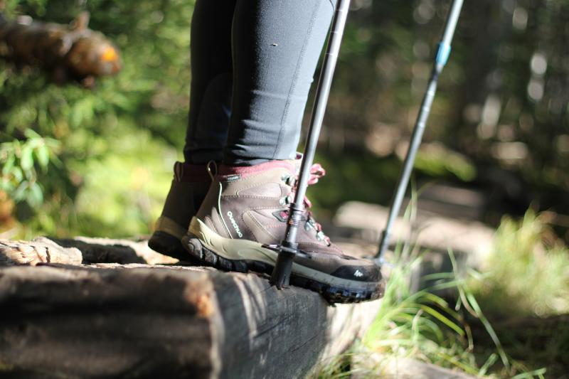 Best Hiking Boots and Shoes for High Arches: The 14 Key Features to Look For
