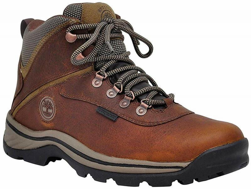 Best Hiking Boots and Shoes for High Arches: The 14 Key Features to Look For
