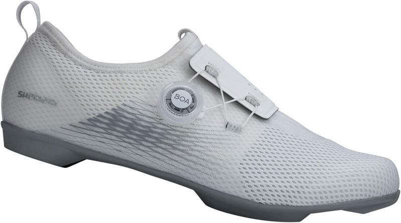 Best Indoor Lacrosse Shoes For Performance: How To Choose The Perfect Pair For Your Game