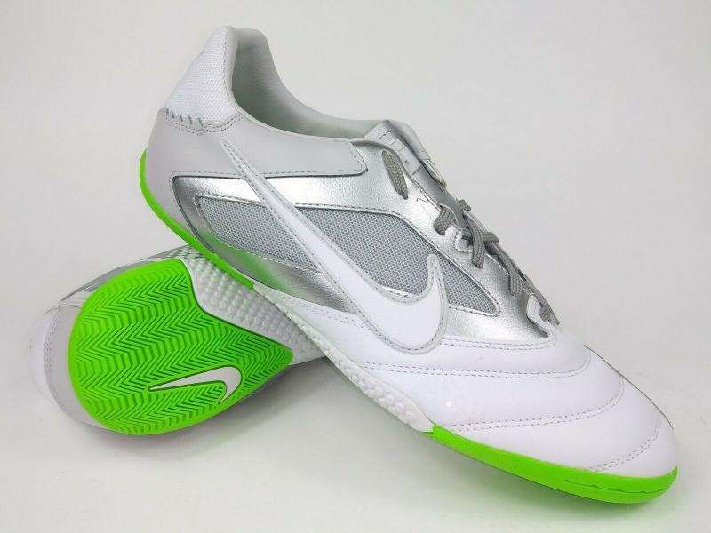Best Indoor Soccer Shoes for Women: How to Find Comfort and Traction for Your Next Game