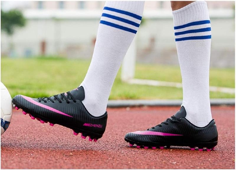 Best Indoor Soccer Shoes for Women: How to Find Comfort and Traction for Your Next Game